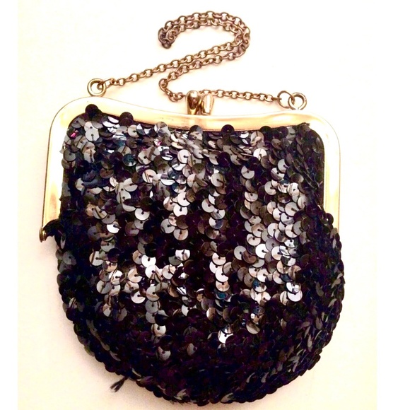 ***SOLD***Small Black Sequined Clutch Evening Handbag Coin Purse w/Chain Strap - Picture 4 of 8